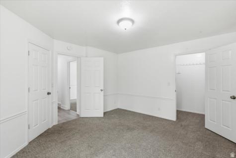 160 N 100 E Hyde Park UT 84318