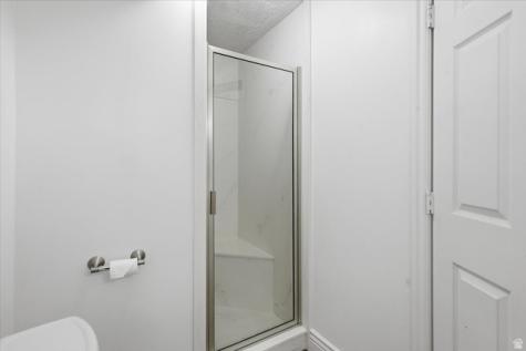 160 N 100 E Hyde Park UT 84318