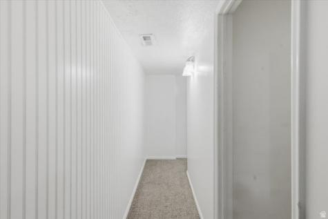 160 N 100 E Hyde Park UT 84318