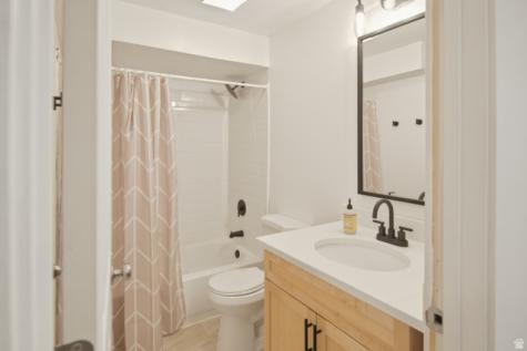 1711 E Shadow Drive Eagle Mountain UT 84005