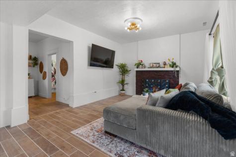 2229 Jackson Avenue Ogden UT 84401