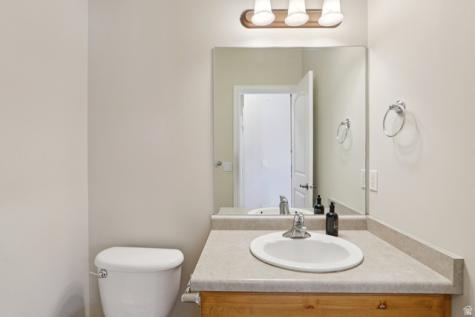 699 E Carlquist Drive S Draper UT 84020