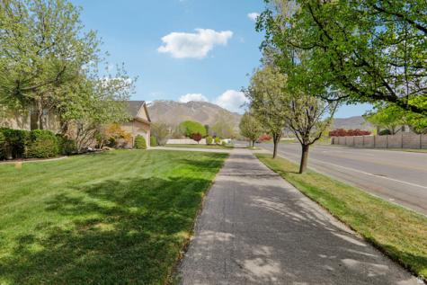 699 E Carlquist Drive S Draper UT 84020