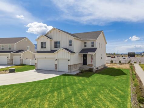 1208 E Coachline Way N Eagle Mountain UT 84005