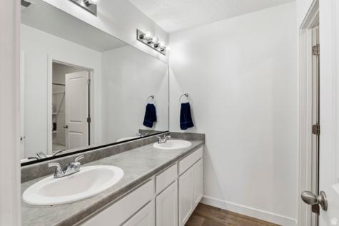 1208 E Coachline Way N Eagle Mountain UT 84005