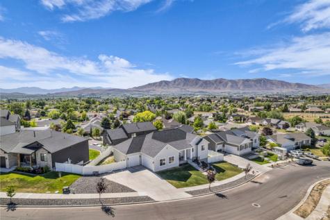 1292 S 500 E Payson UT 84651
