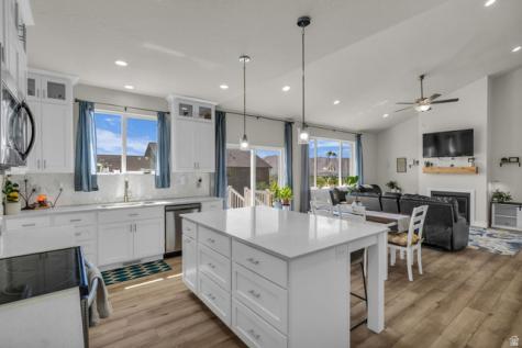 1292 S 500 E Payson UT 84651