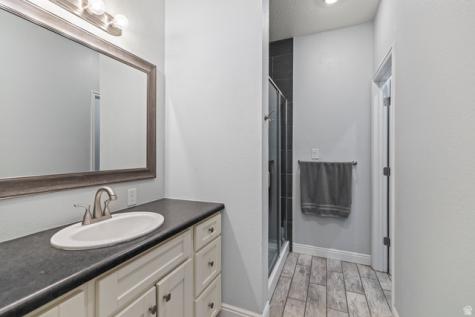 847 S 300 E Monroe UT 84754