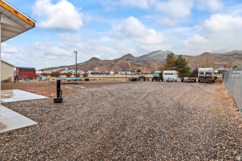 847 S 300 E Monroe UT 84754