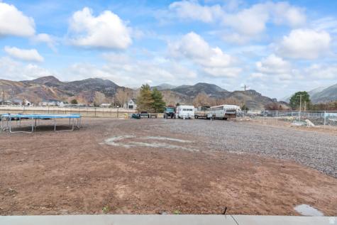 847 S 300 E Monroe UT 84754