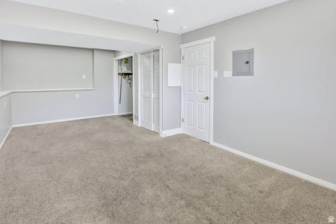 5467 S 4125 W Roy UT 84067