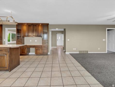 355 N 1100 E Hyde Park UT 84318