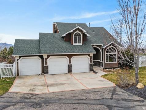 355 N 1100 E Hyde Park UT 84318