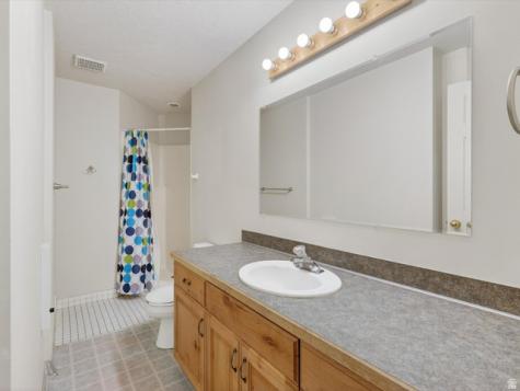 355 N 1100 E Hyde Park UT 84318