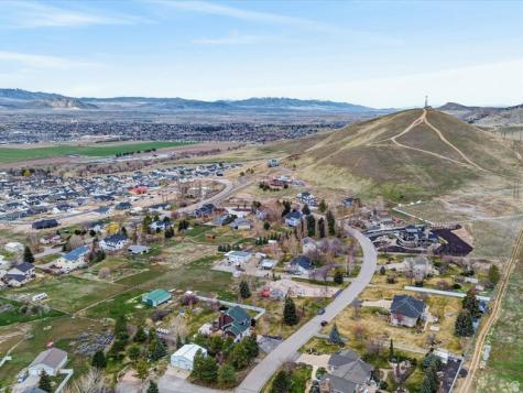 355 N 1100 E Hyde Park UT 84318
