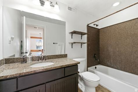 16 S 200 E Centerville UT 84014
