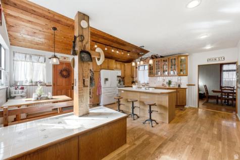 16 S 200 E Centerville UT 84014