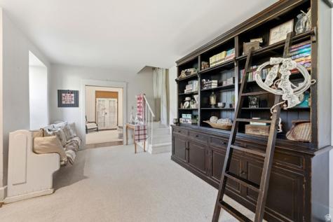 16 S 200 E Centerville UT 84014