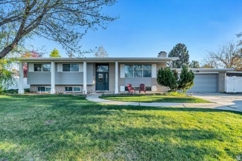 1697 E Bunkerhill Road E Holladay UT 84117