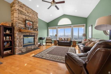 708 N Eagleridge Drive E Bountiful UT 84010
