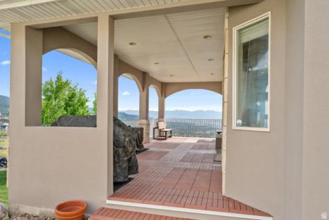 708 N Eagleridge Drive E Bountiful UT 84010