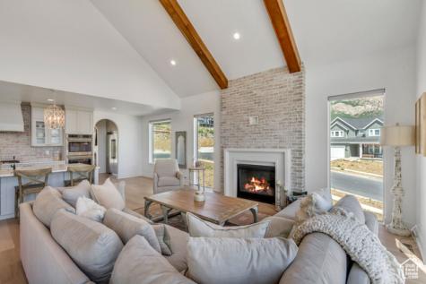 481 E 3675 N North Ogden UT 84414