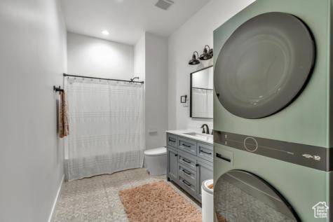 481 E 3675 N North Ogden UT 84414