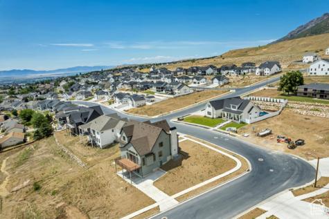 481 E 3675 N North Ogden UT 84414