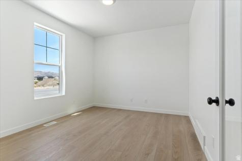 162 N Mia Cove Saratoga Springs UT 84045