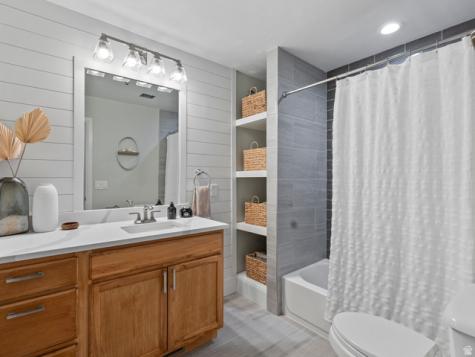 1503 E Meadow Bluff Lane S Draper UT 84020