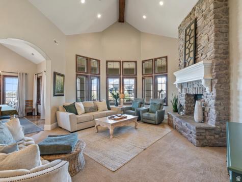 1503 E Meadow Bluff Lane S Draper UT 84020