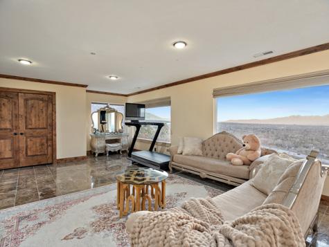 5758 S Wasatch Boulevard Holladay UT 84121