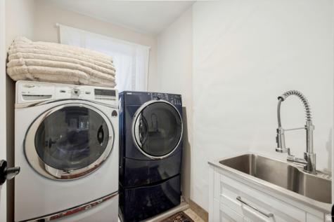 1837 E Richard Road Sandy UT 84093