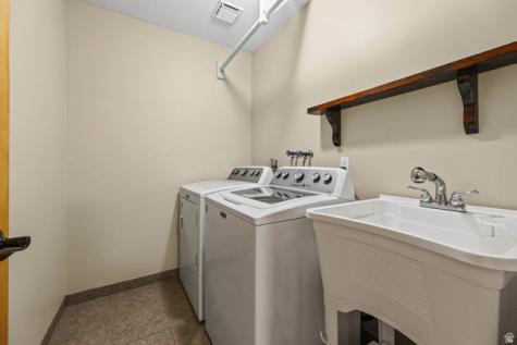 11406 S Gracey Lane E Sandy UT 84092