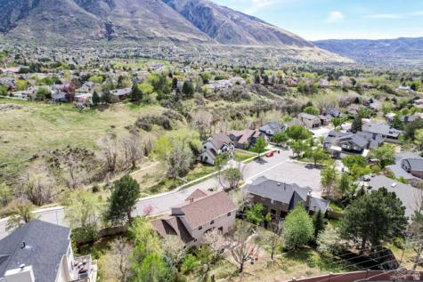 11406 S Gracey Lane E Sandy UT 84092
