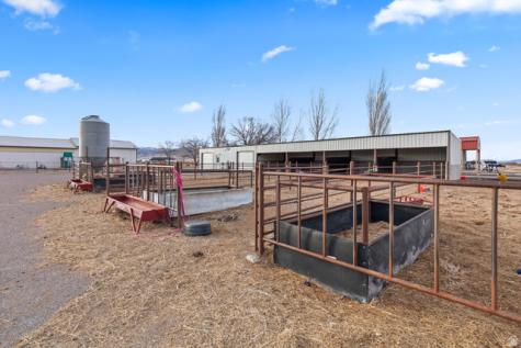 1199 N 520 E Salina UT 84654
