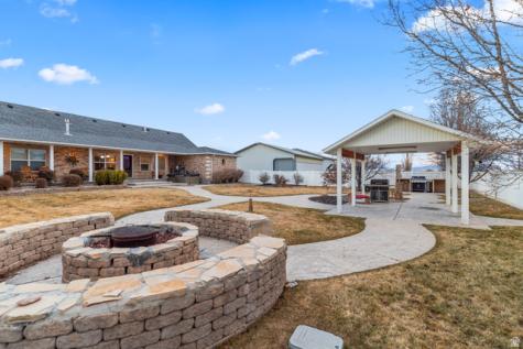 1199 N 520 E Salina UT 84654