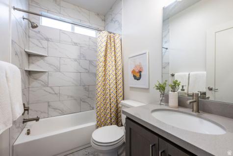 594 E Spruce Glen Road Murray UT 84107