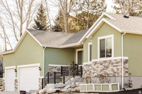 594 E Spruce Glen Road Murray UT 84107
