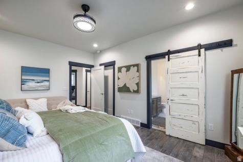 594 E Spruce Glen Road Murray UT 84107