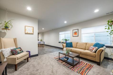 594 E Spruce Glen Road Murray UT 84107