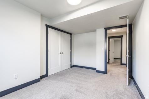 594 E Spruce Glen Road Murray UT 84107