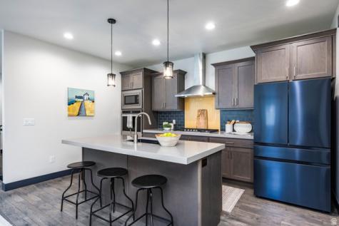 594 E Spruce Glen Road Murray UT 84107