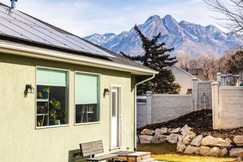 594 E Spruce Glen Road Murray UT 84107