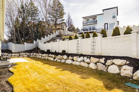 594 E Spruce Glen Road Murray UT 84107