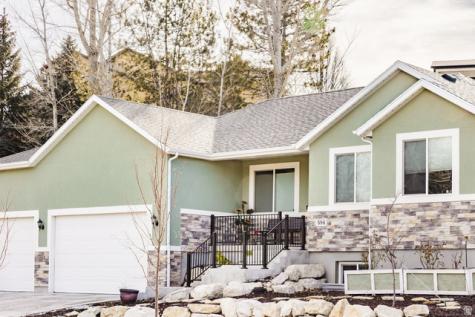 594 E Spruce Glen Road Murray UT 84107