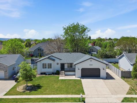 2460 Allison Way Syracuse UT 84075