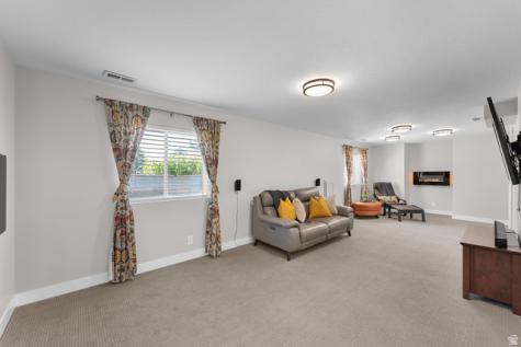 8328 S Plum Creek Circle W West Jordan UT 84088