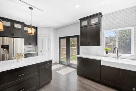 1870 E Oak Bend Drive S Draper UT 84020
