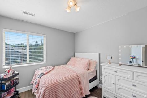 1870 E Oak Bend Drive S Draper UT 84020